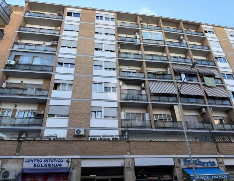 appartamento in vendita a Roma in zona Collatino