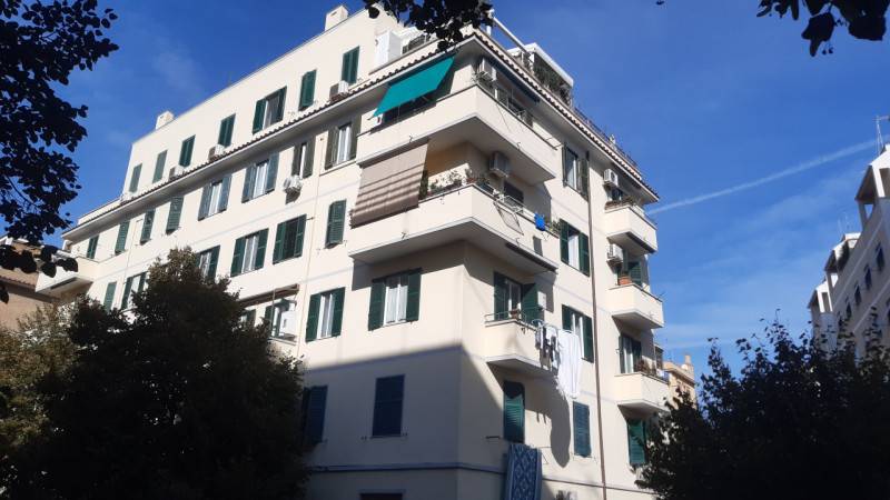 appartamento in vendita a Roma in zona Appio Claudio
