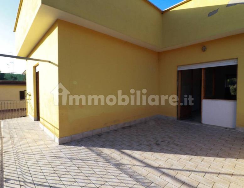 appartamento in vendita a Roma in zona Selva Candida
