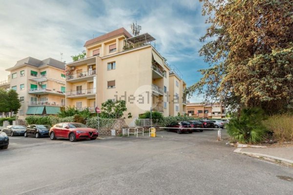 appartamento in vendita a Roma in zona Primavalle