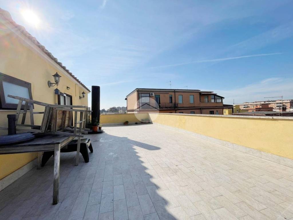 appartamento in vendita a Roma in zona Tor Vergata/Torrenova