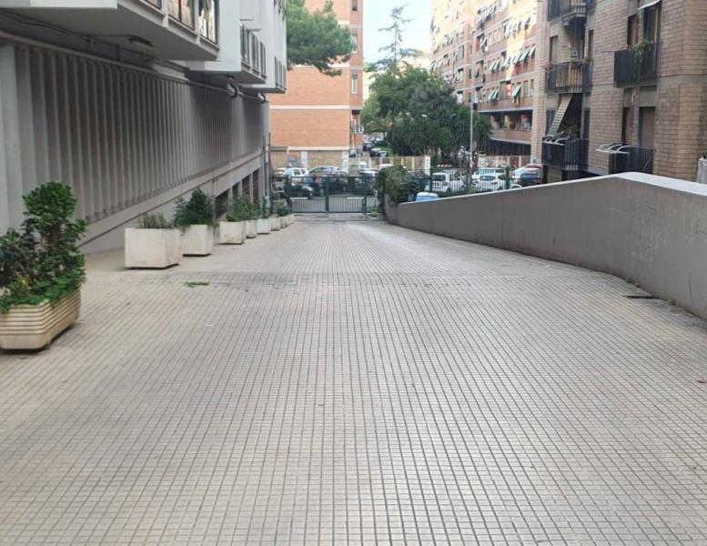 appartamento in vendita a Roma in zona Portuense