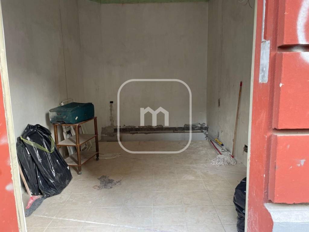 negozio in vendita a Roma in zona Prenestino-Centocelle