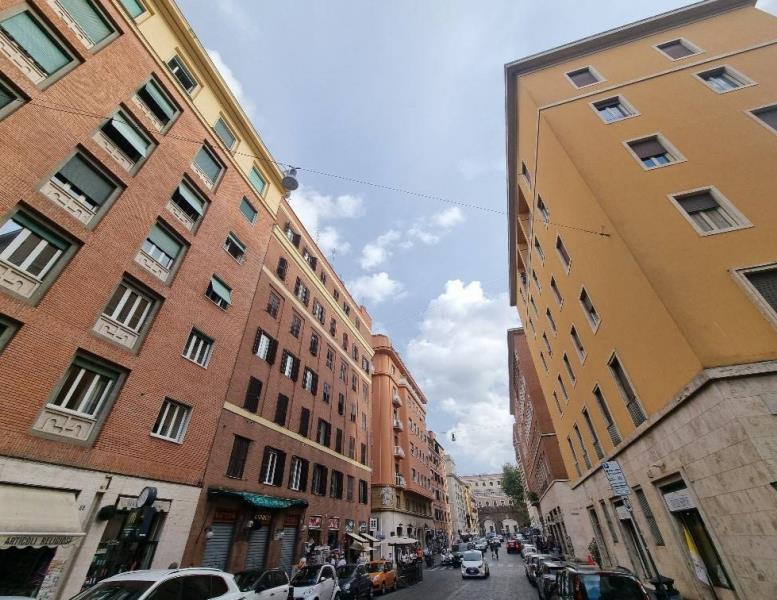 appartamento in vendita a Roma in zona Rione Borgo