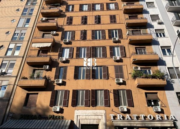 appartamento in vendita a Roma in zona Ostiense