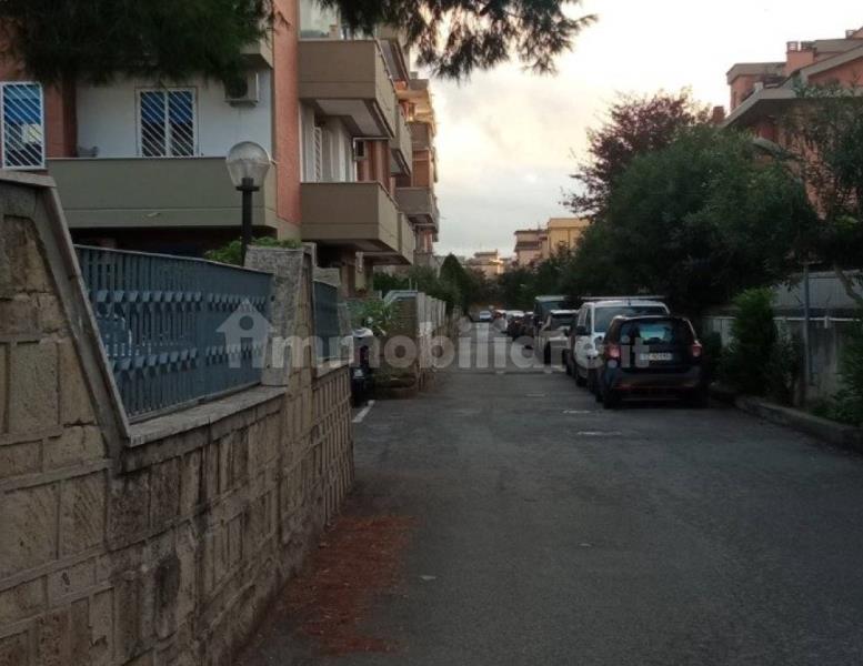 appartamento in vendita a Roma in zona Tor Vergata/Torrenova