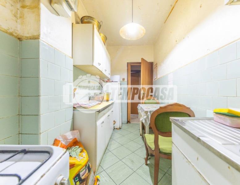 appartamento in vendita a Roma in zona Don Bosco