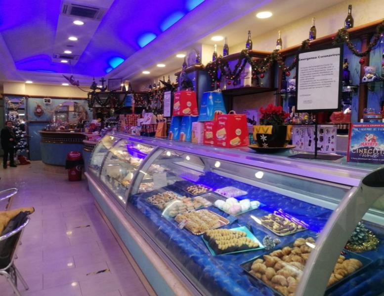 negozio in vendita a Roma in zona Ostia