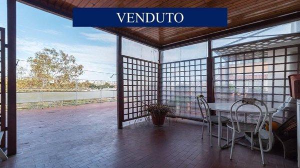 appartamento in vendita a Roma in zona Portuense