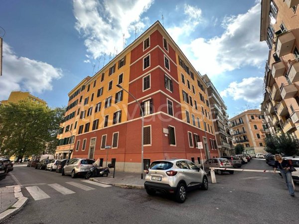 quadrivano in vendita a Roma in zona Appio Latino