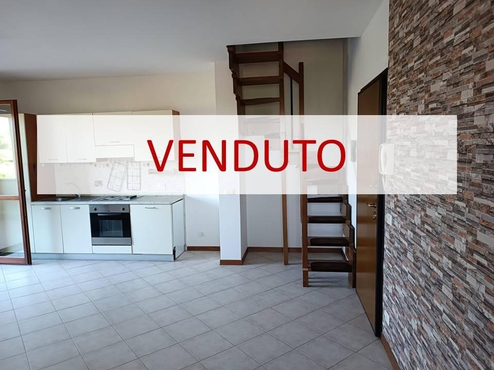 appartamento in vendita a Roma in zona Prenestino-Centocelle