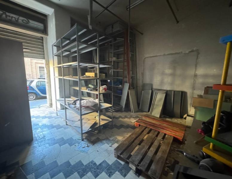 locale commerciale in vendita a Roma in zona Nomentano