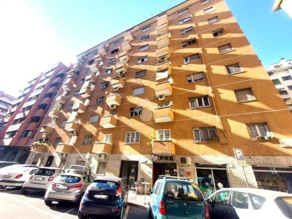 negozio in vendita a Roma
