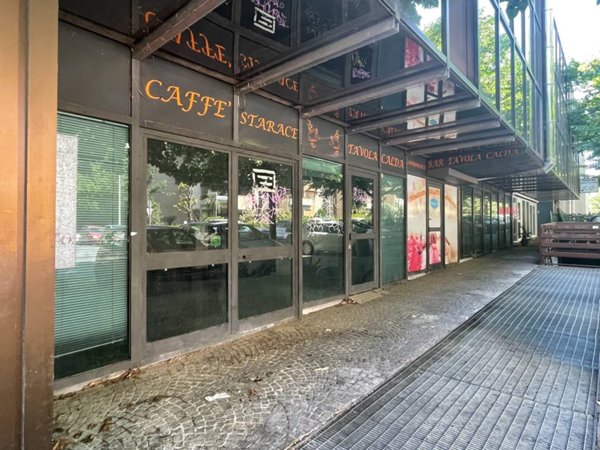 negozio in vendita a Roma in zona Giuliano Dalmata