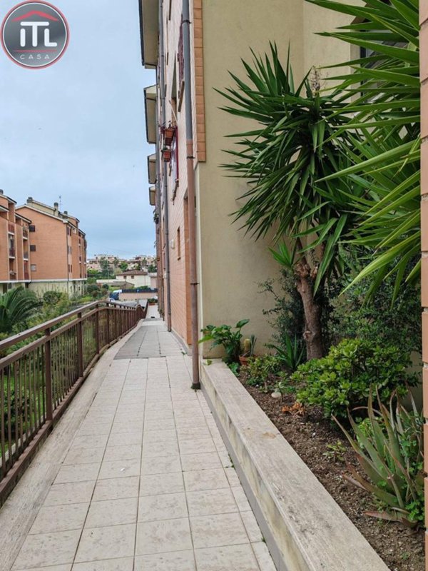 appartamento in vendita a Roma in zona Massimina/Casal Lumbroso