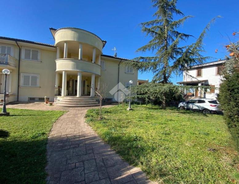 casa indipendente in vendita a Roma in zona Torre Gaia