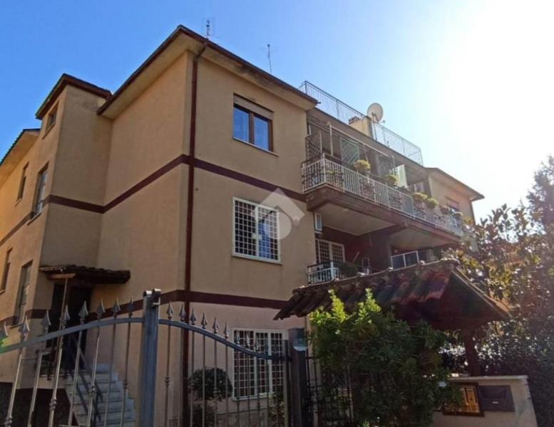 appartamento in vendita a Roma in zona Ottavia
