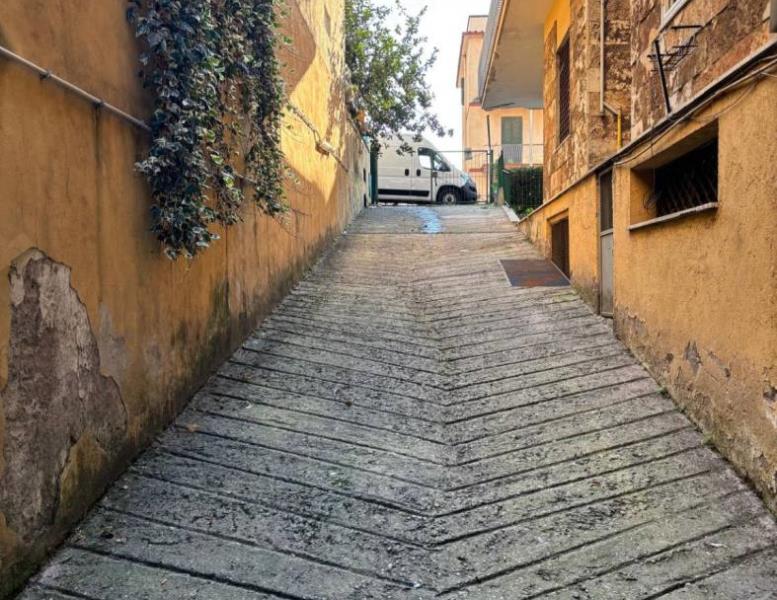 casa indipendente in vendita a Roma in zona San Basilio