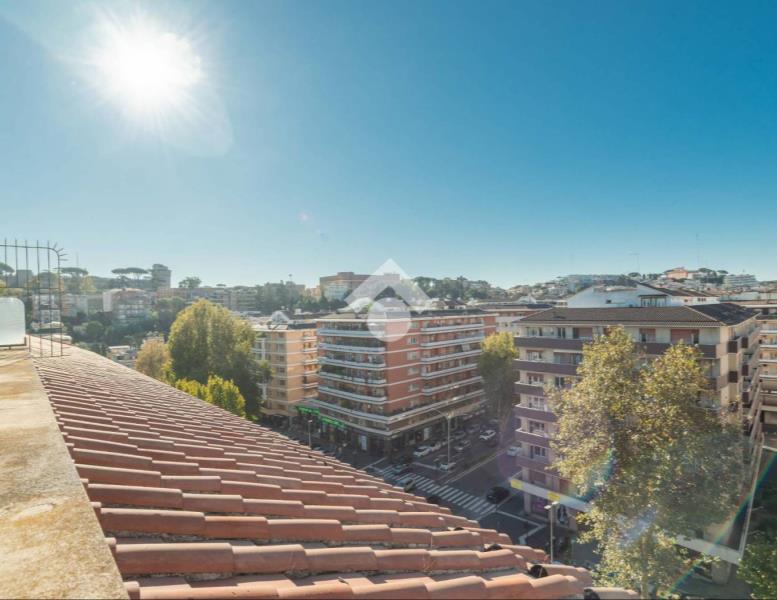 appartamento in vendita a Roma in zona Rione Prati