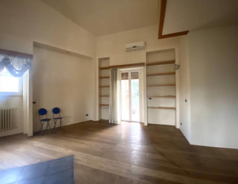 appartamento in vendita a Roma in zona Vigna Murata