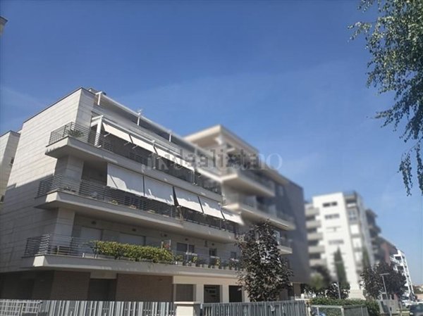 locale di sgombero in vendita a Roma in zona Mezzocammino