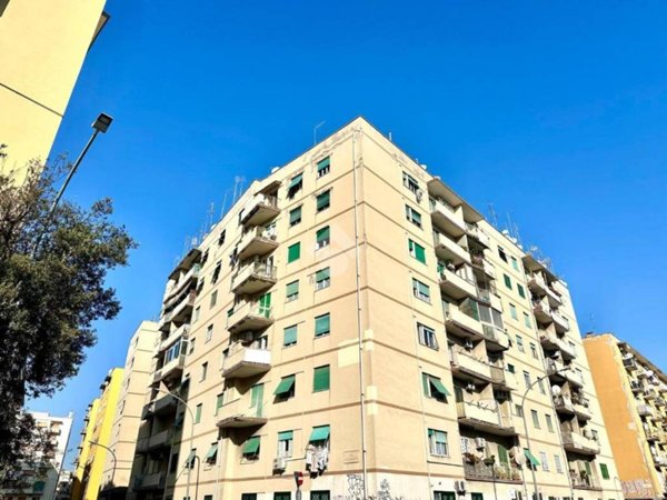 appartamento in vendita a Roma in zona Don Bosco