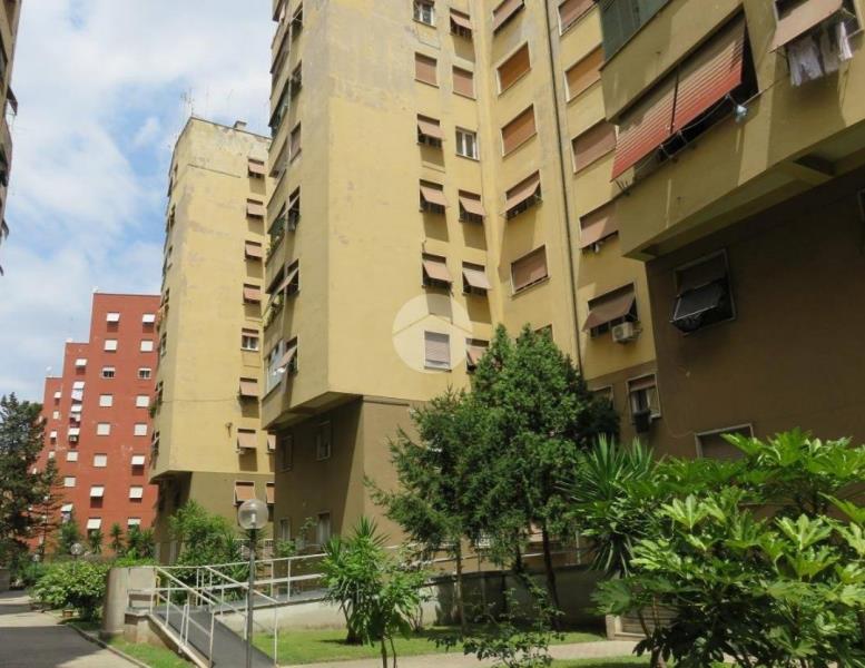 appartamento in vendita a Roma in zona Don Bosco