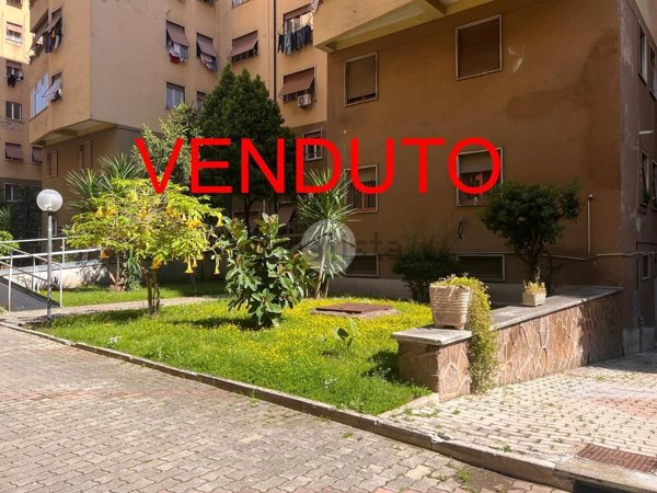 appartamento in vendita a Roma in zona Don Bosco