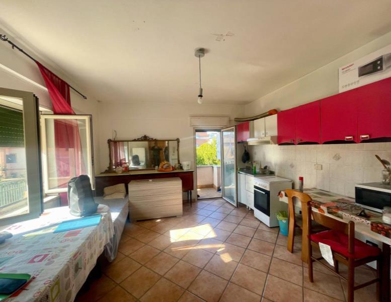 appartamento in vendita a Roma in zona Casal Morena