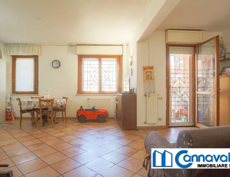 appartamento in vendita a Roma in zona Acilia