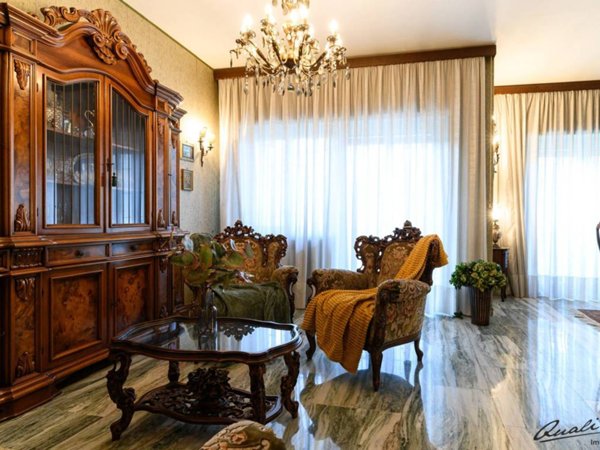 appartamento in vendita a Roma in zona Tre Pini - Poggio dei Fiori