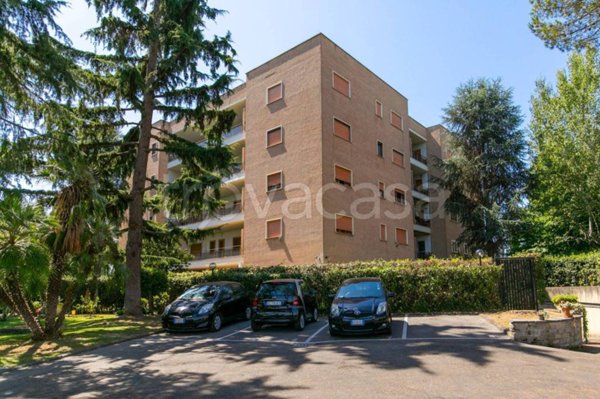 appartamento in vendita a Roma in zona Torrino
