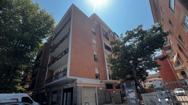 appartamento in vendita a Roma in zona Ostia