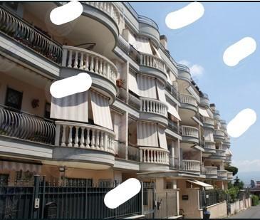 appartamento in vendita a Roma in zona Finocchio