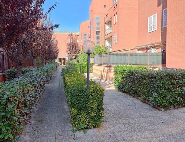 appartamento in vendita a Roma in zona Borghesiana