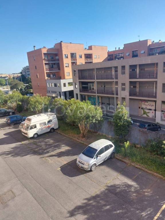 appartamento in vendita a Roma in zona EUR