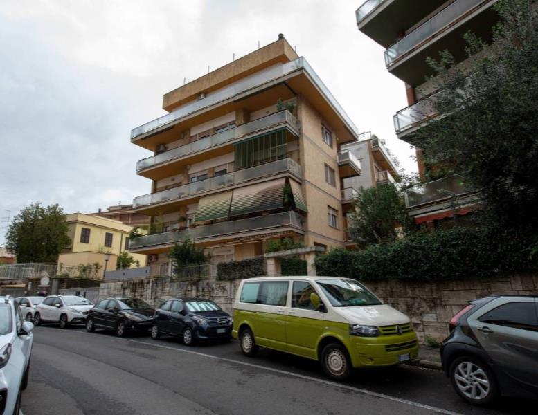 appartamento in vendita a Roma in zona Gianicolense