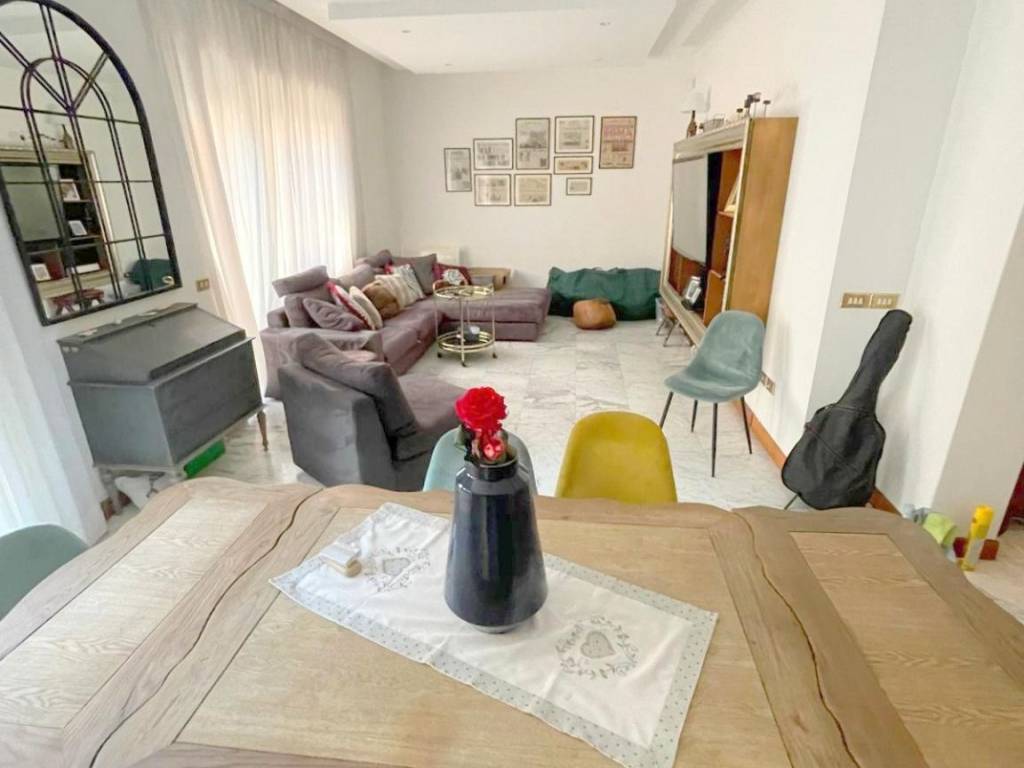 appartamento in vendita a Roma in zona Gianicolense