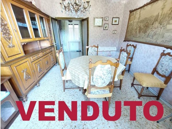 appartamento in vendita a Roma in zona Torre Spaccata