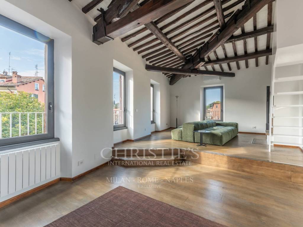 appartamento in vendita a Roma in zona Trastevere