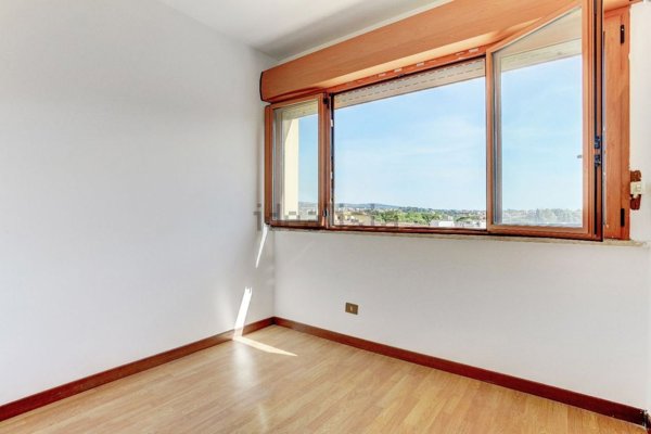 appartamento in vendita a Roma in zona Casal Morena