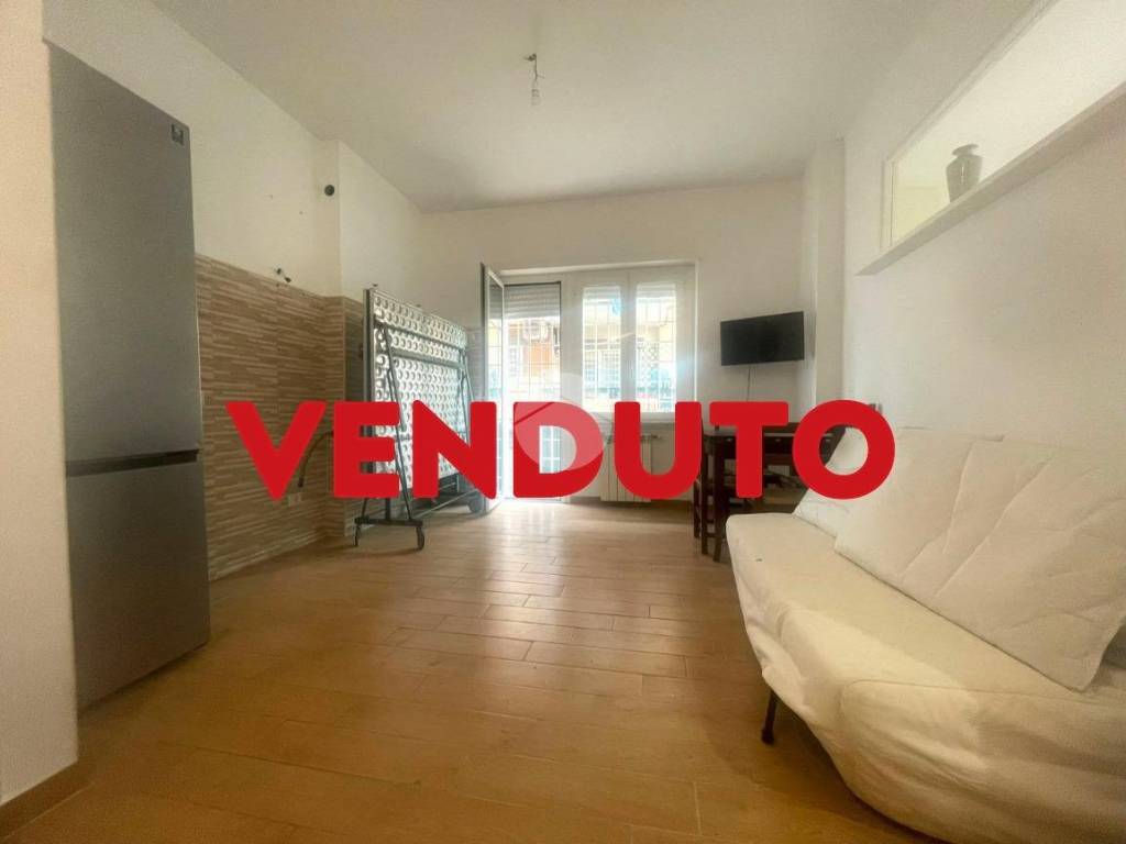 appartamento in vendita a Roma in zona Portuense