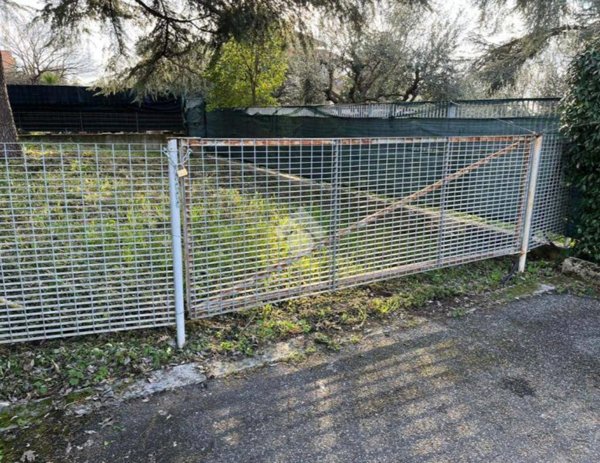 casa indipendente in vendita a Roma in zona Casal Morena