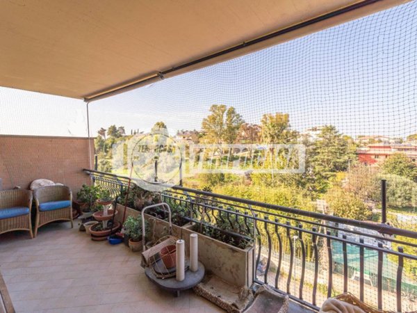 appartamento in vendita a Roma in zona Ostiense