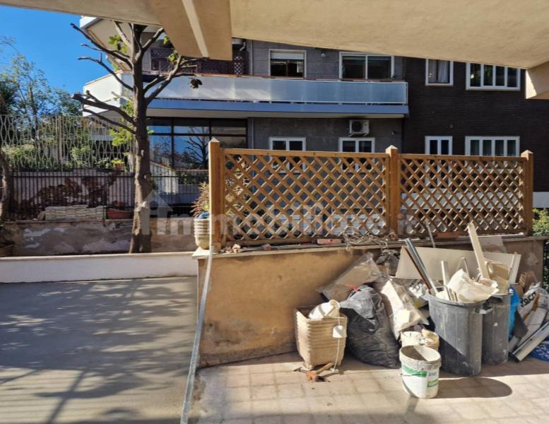 appartamento in vendita a Roma in zona Della Vittoria