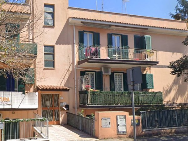 mansarda in vendita a Roma in zona Torre Angela