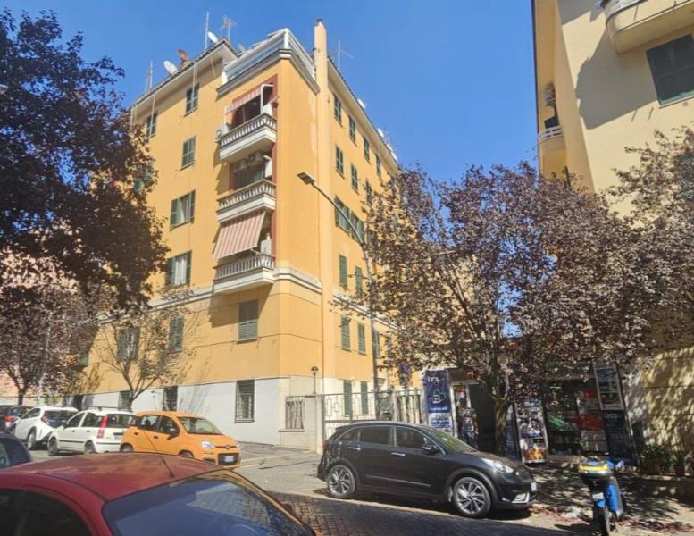 appartamento in vendita a Roma in zona Gianicolense