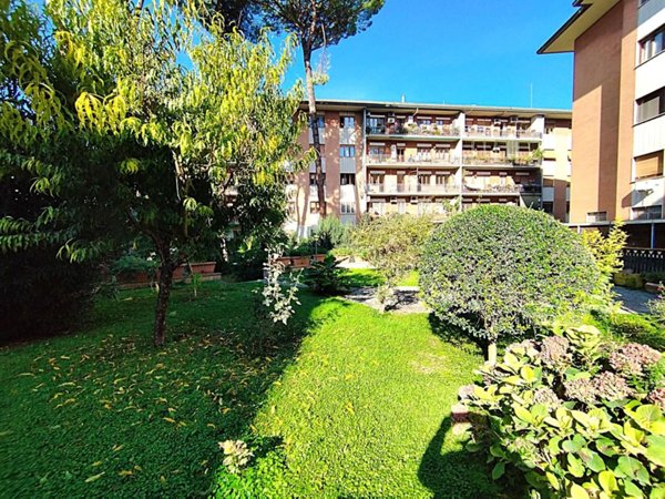 appartamento in vendita a Roma in zona Appio Latino