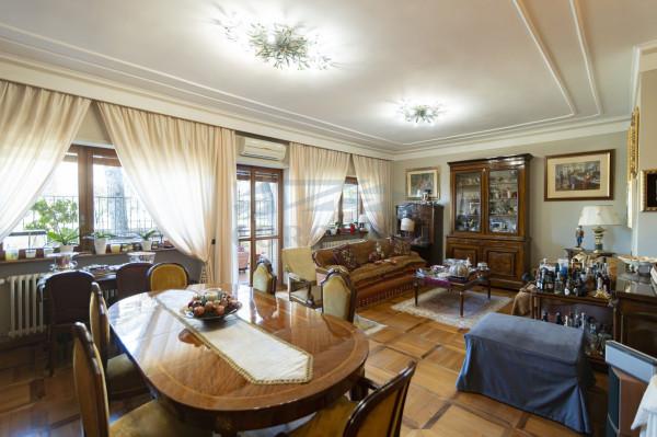 appartamento in vendita a Roma in zona Tor di Quinto