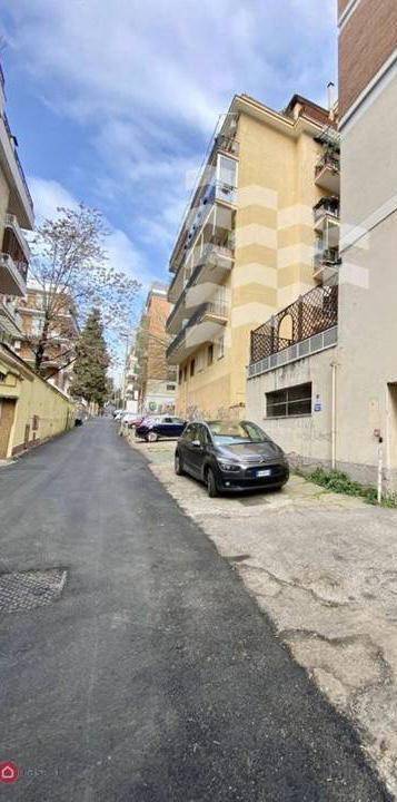 casa indipendente in vendita a Roma in zona Nomentano